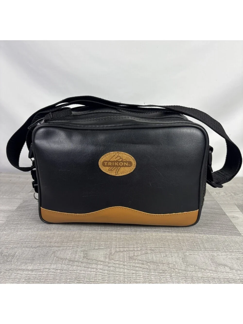 Vintage Trikon Camera Bag Camcorder Shoulder Case Black Tan Faux Leather